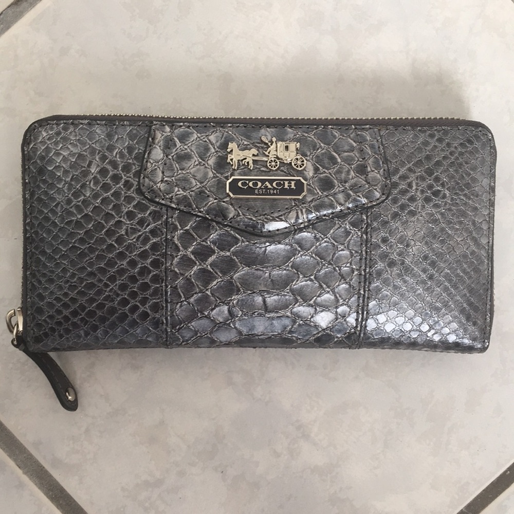 Coach Python Wallet - never used